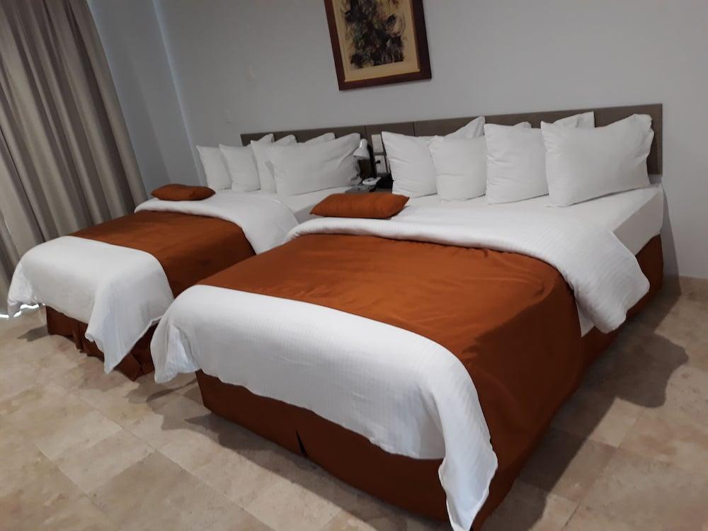 Memora Hotel & Villas Chapala Exteriör bild